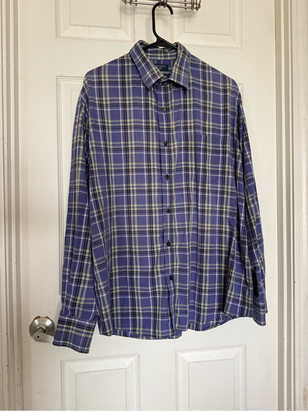 Dockers Men's Purple Plaid Long Sleeve Button-Down Shirt